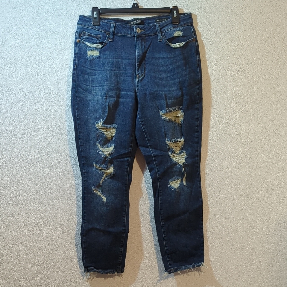 Judy Blue Jeans Boyfriend Fit Women Size 13 / 31 Distressed